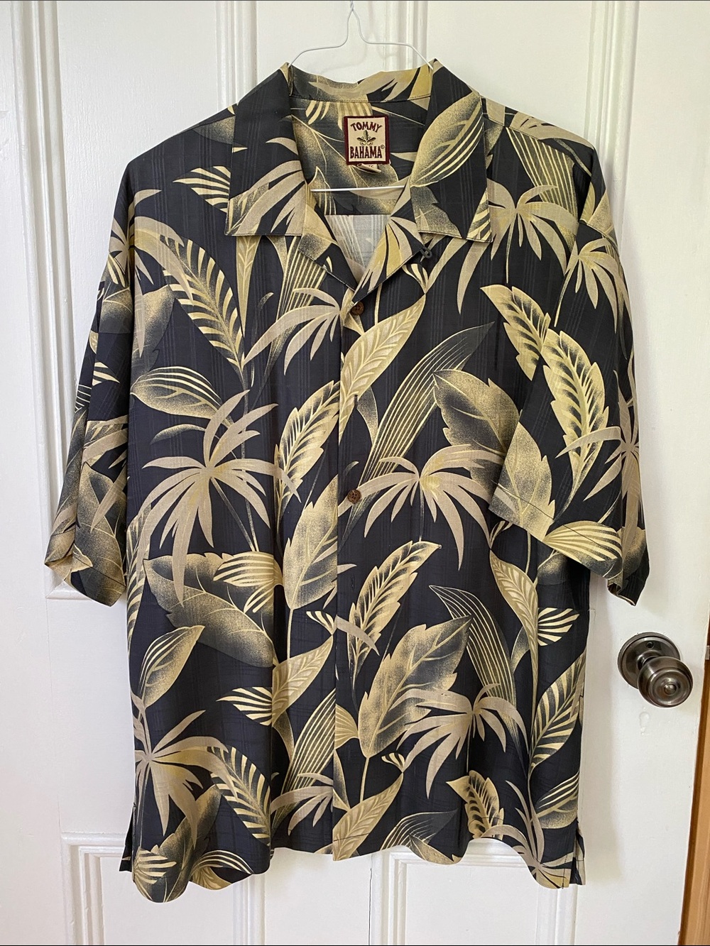 Tommy Bahama Blue and Tan Tropical Leaf Silk Summer Shirt